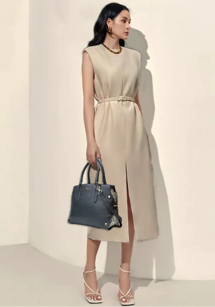 Black with Vibora Edina Shoulder Bag