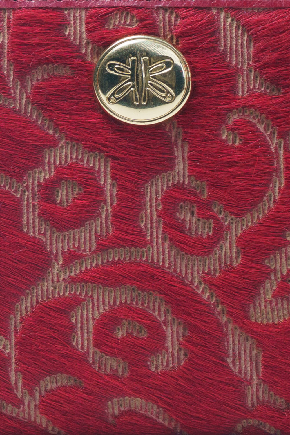 Red Lazer Cut Hair On Zip Around Purse - Image 4