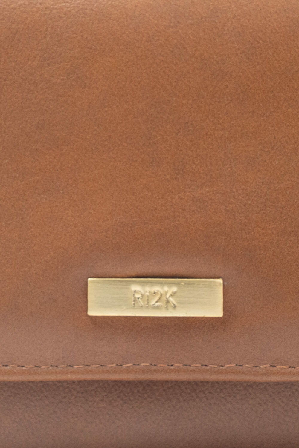 Tan Flap Purse With Chain - Image 6