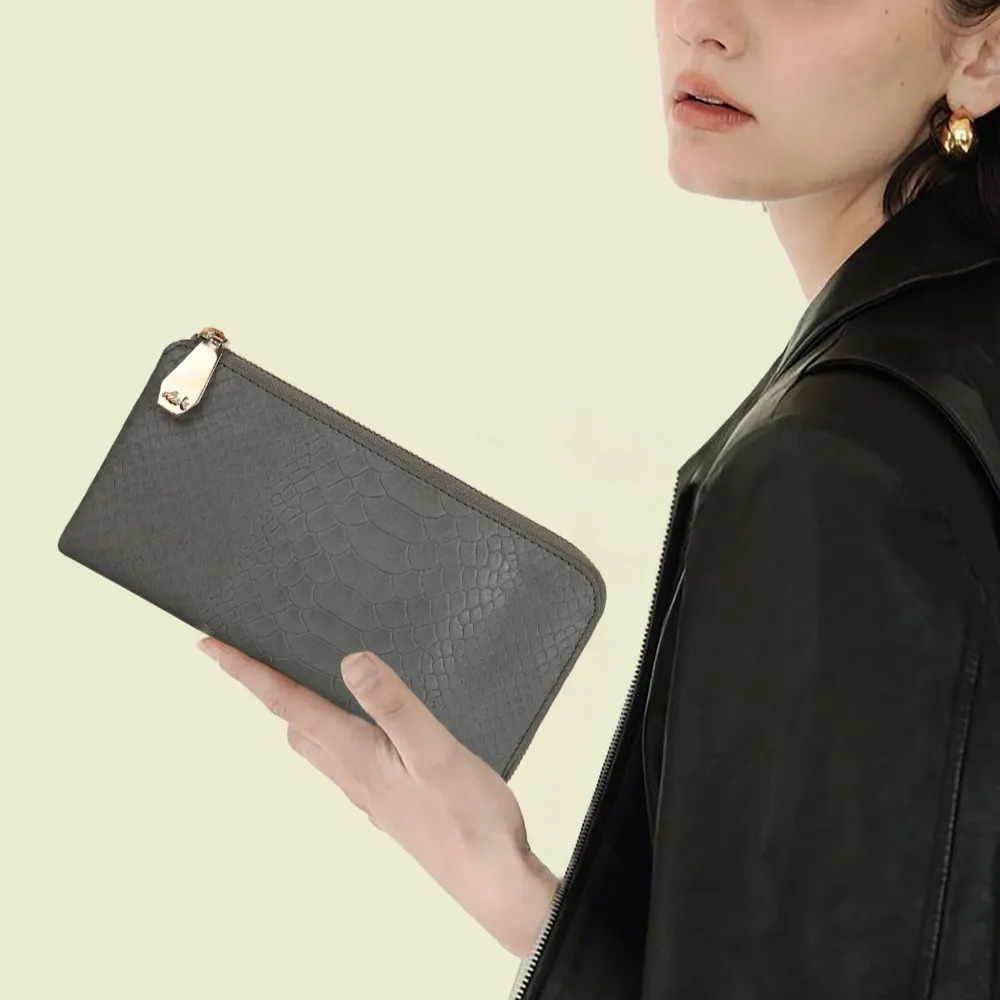 Italian Half Zip Around Grey Purse