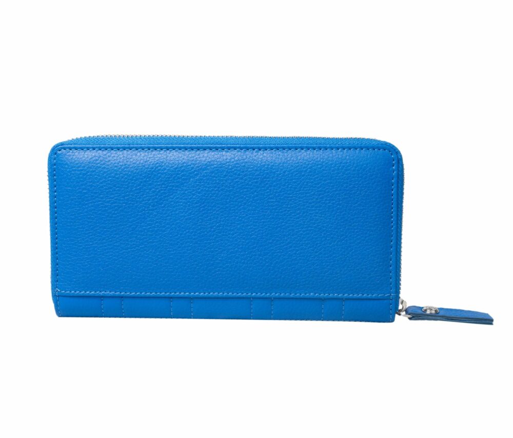 Blue Square Quilted Zip Around Purse - Image 2