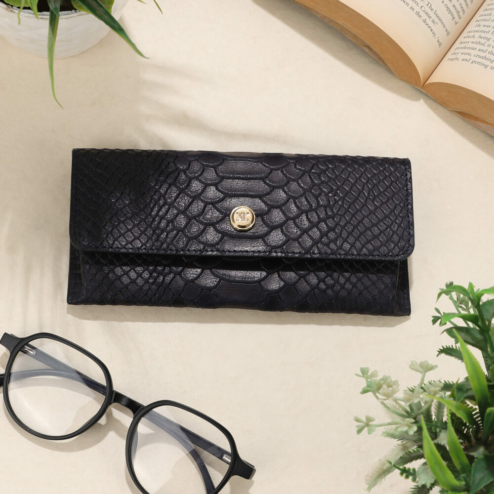 Sleek, Stylish Genuine Leather Navy Sun Glass Cover